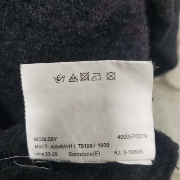 Womens Burberry Wool Cardigan Size 38 - Picture 5 of 5